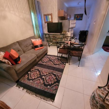 #1 Jacaranda Vacation Home Spanish Town Exterior photo